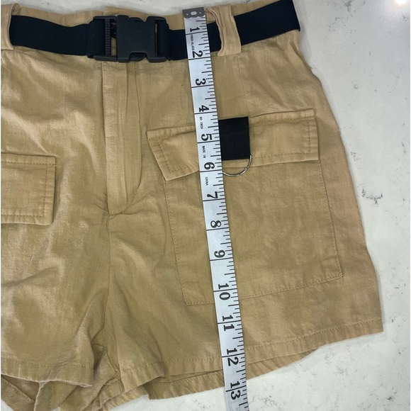 SHEIN Push-Buckle Belted Shorts, Khaki, Size Medium (6), Worn Once - Picture 5 of 8